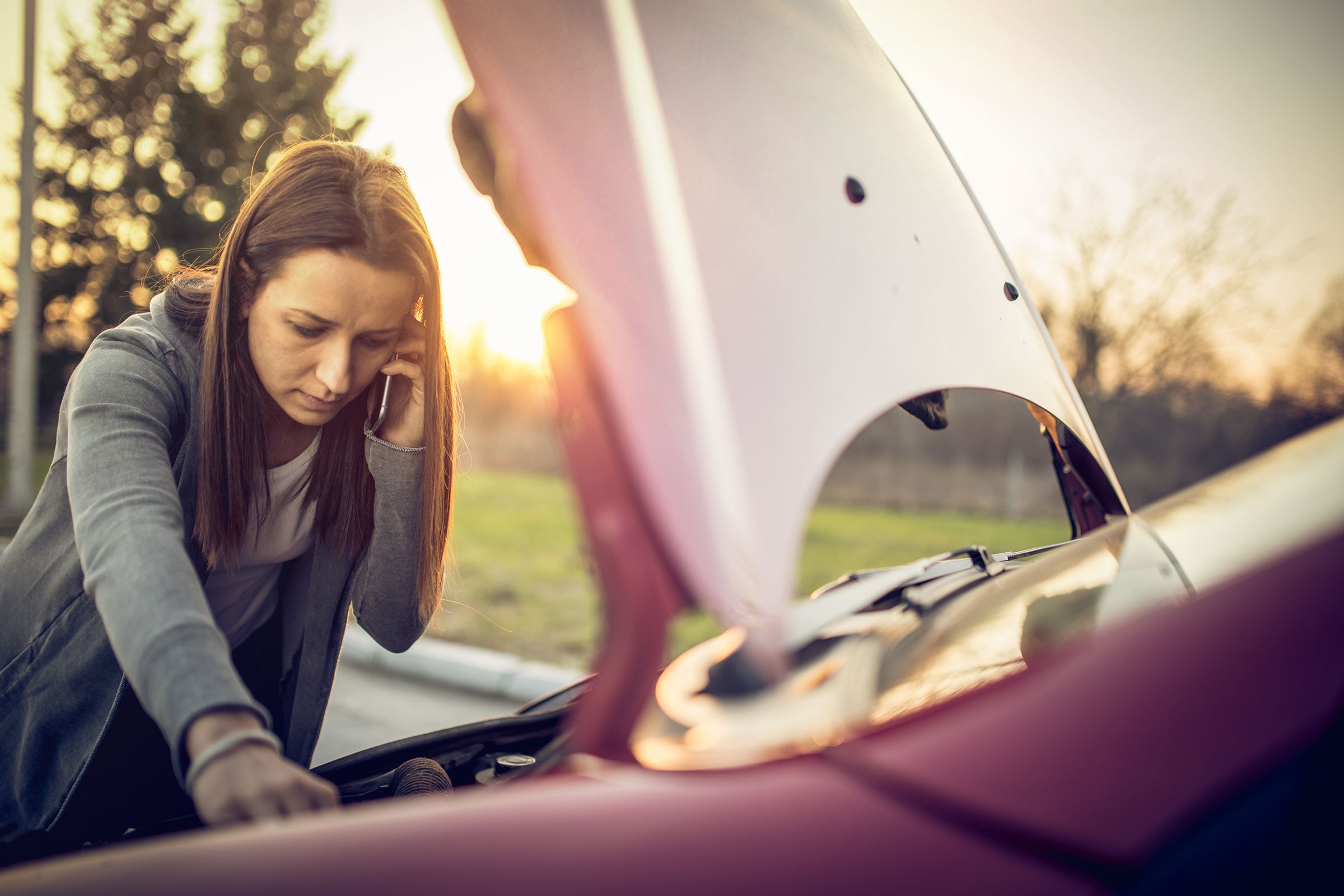 Qué es, cómo funciona, qué te cobra y cuáles son sus beneficios. ¡Usa tu tarjeta de débito y cuida tu dinero!