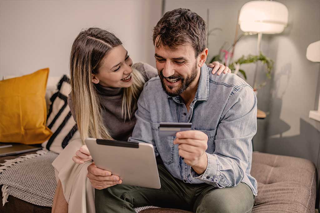 ¿A qué edad se puede solicitar una tarjeta de crédito con éxito? | BBVA