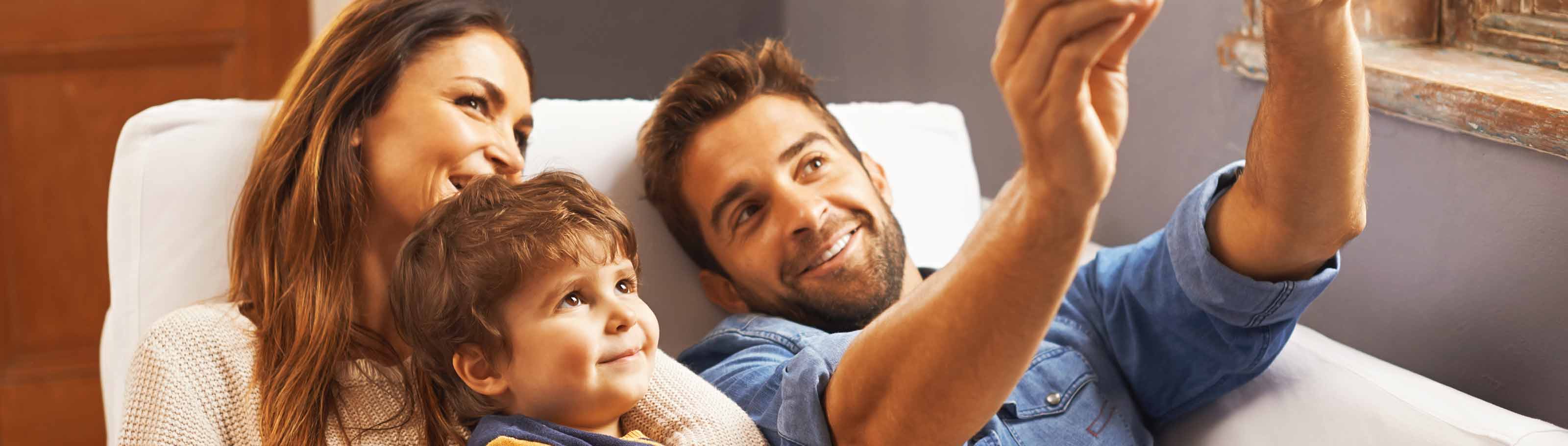 ¿Por qué contratar un seguro para la familia?