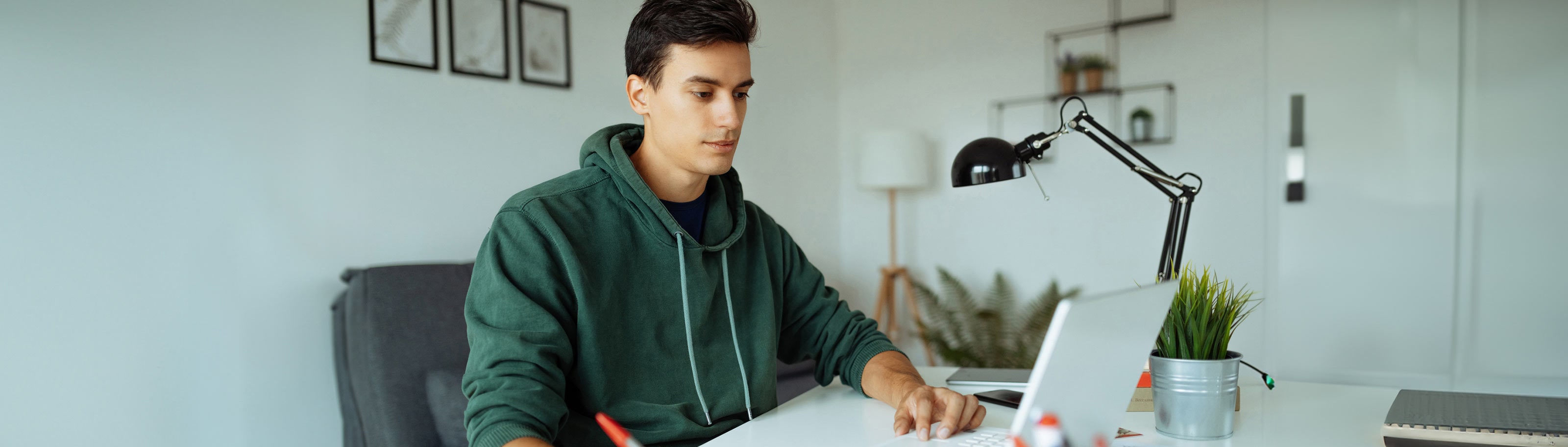 ¿Es necesario que los adolescentes comiencen a tener autonomía financiera?