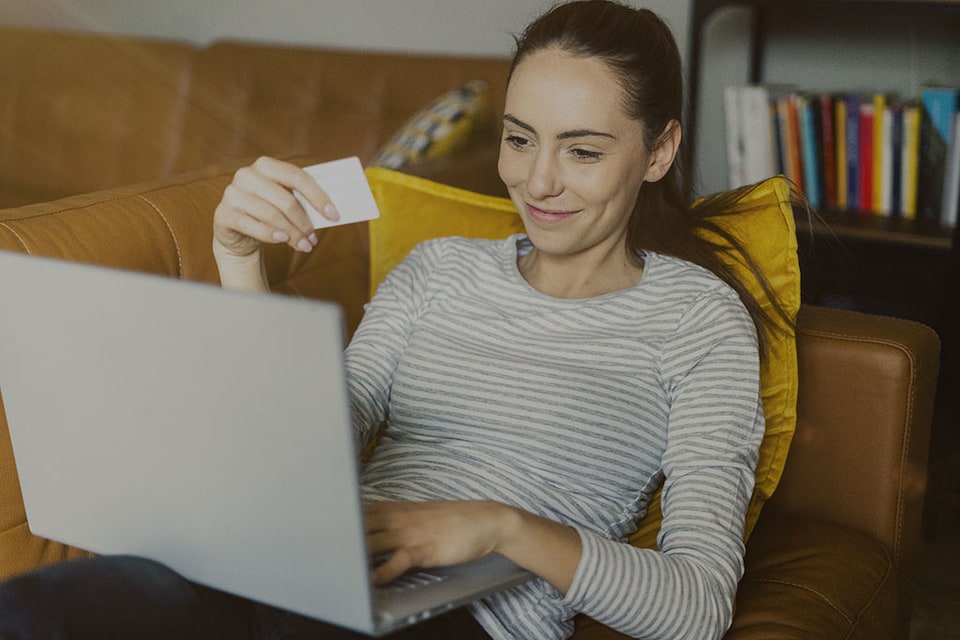 Cómo usar una tarjeta de crédito sin endeudarte