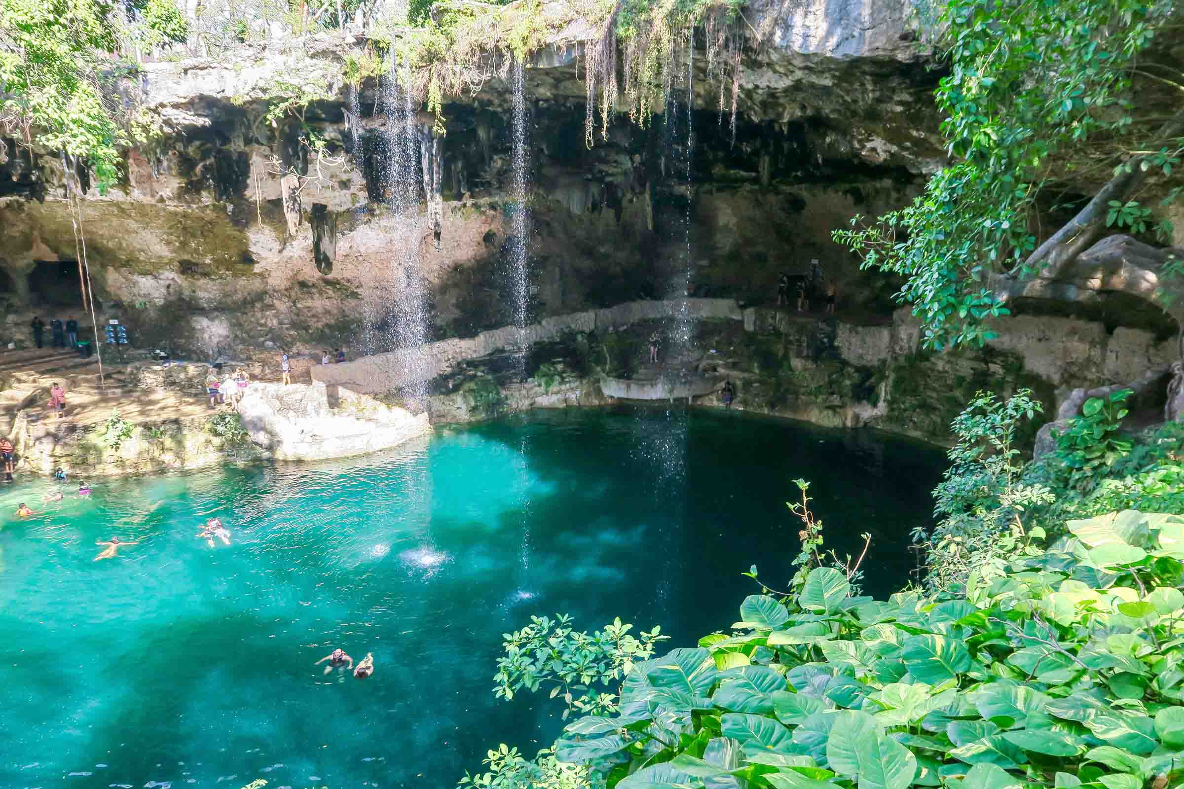 Cenote Zací