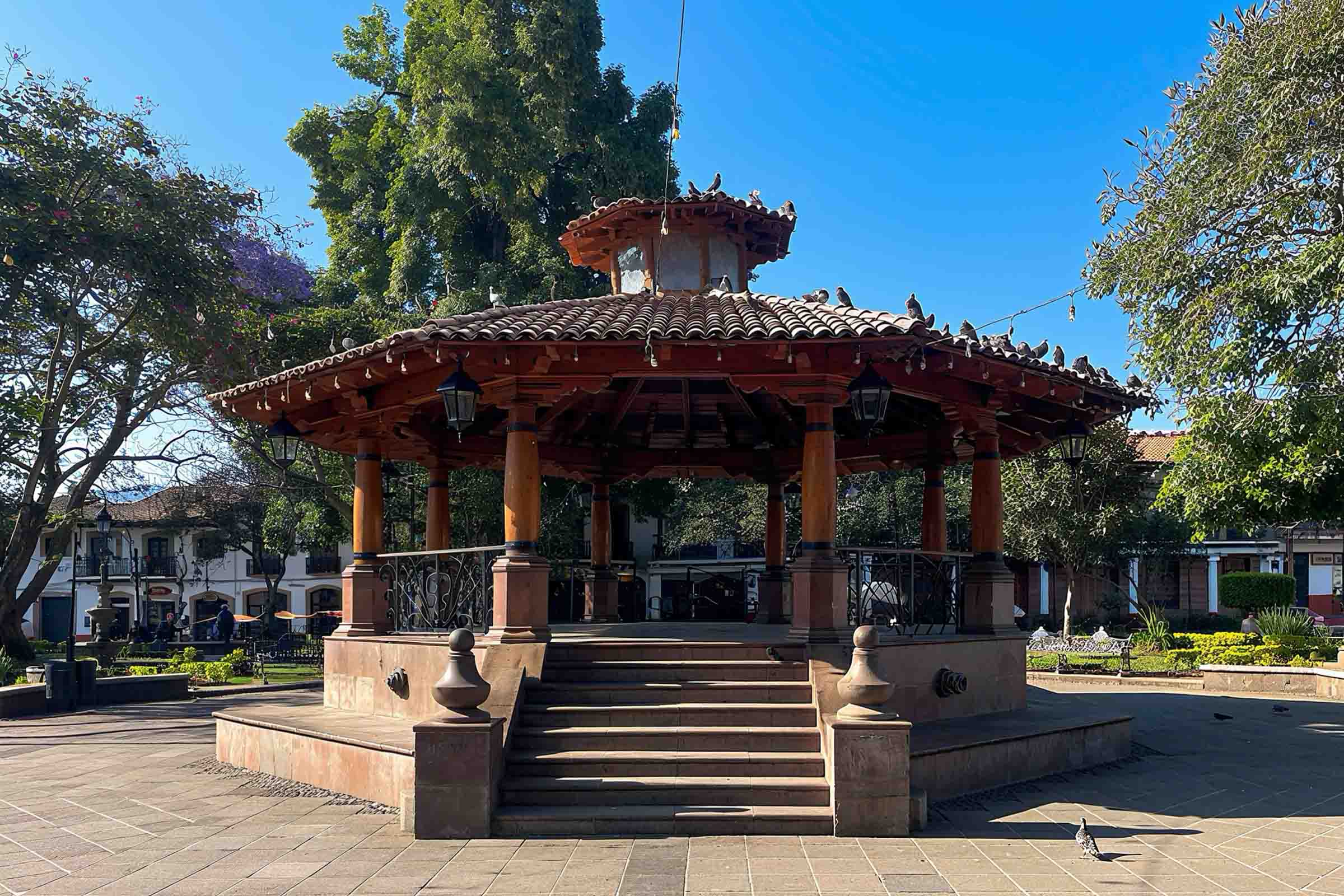 Kiosko jardín central