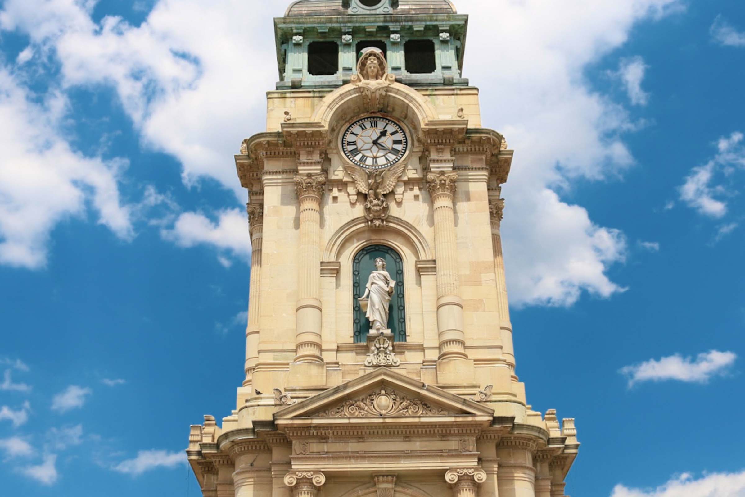 Reloj Monumental
