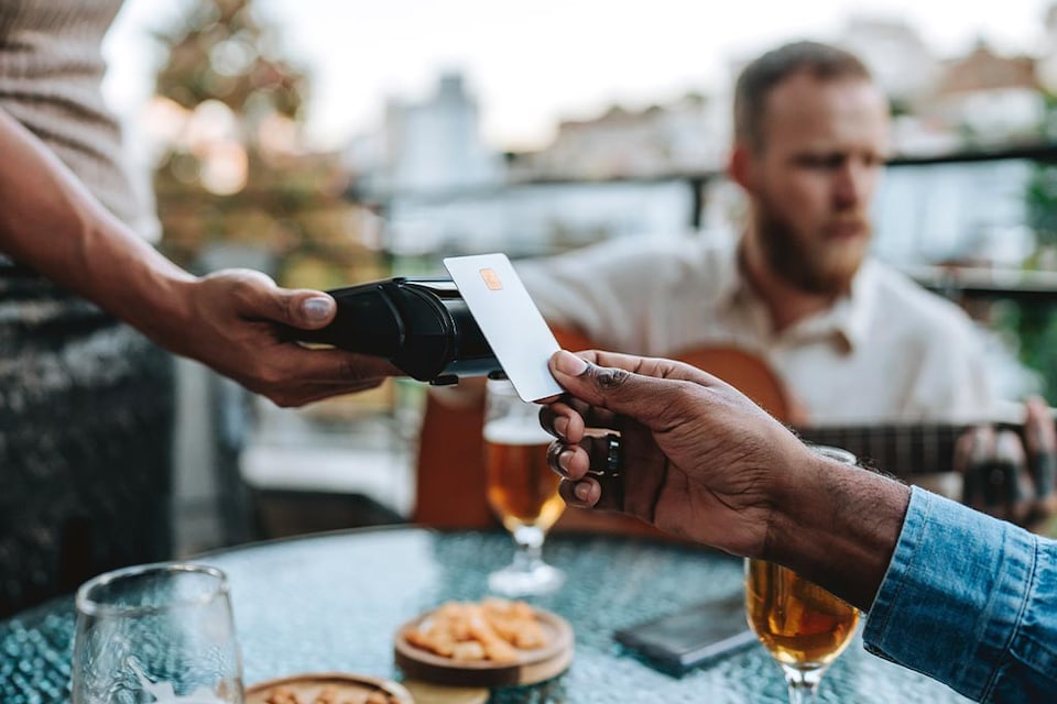 Guarda tu aguinaldo para superar la cuesta de enero
