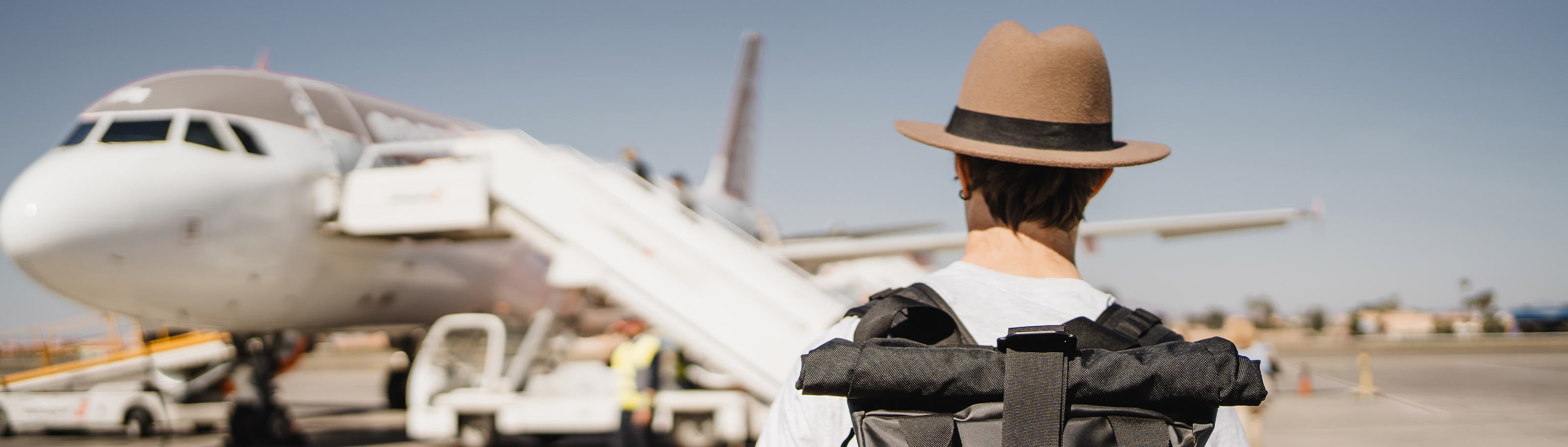 Conoce 8 tips para viajar en avión de forma segura