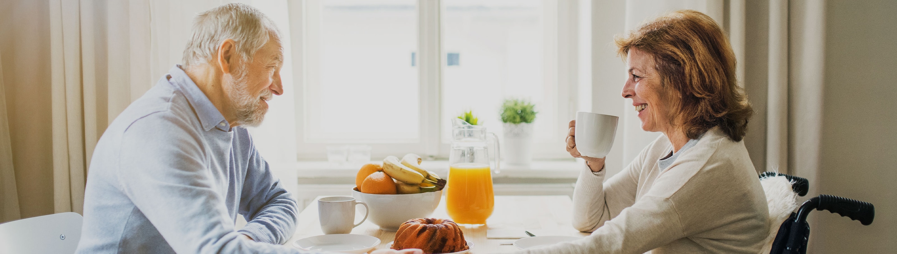 father-daugther-sunset-marquee